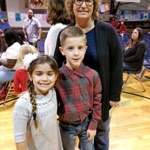 Meet your Posher, Toni